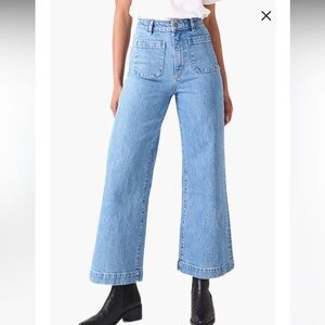 Rollas high rise wide leg light wash crop jeans